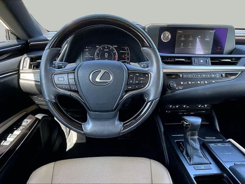 Used 2019 Lexus ES 350 w/ Premium Package FWD image 6