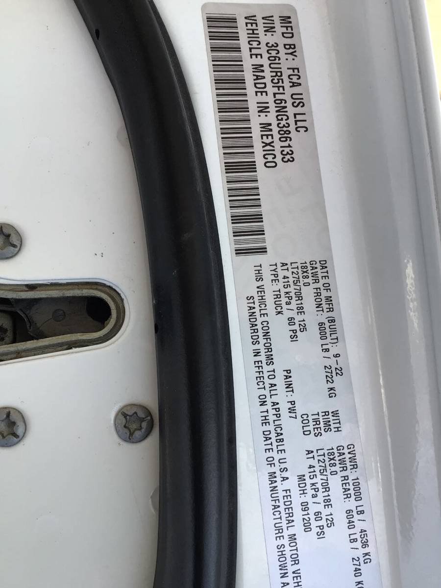 Used 2022 RAM 2500 Laramie AWD/4WD image 40