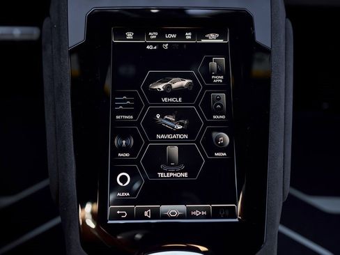 Used 2024 Lamborghini Huracan Sterrato image 51