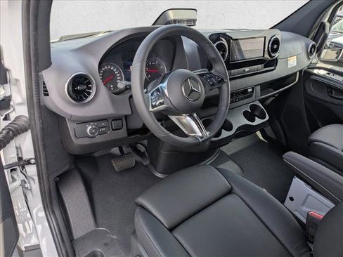 New 2026 Mercedes-Benz Sprinter 2500 image 3