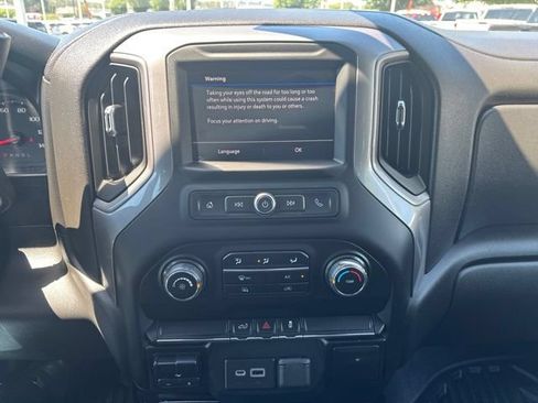 Used 2022 Chevrolet Silverado 2500 W/T w/ WT Fleet Convenience Package AWD/4WD image 19