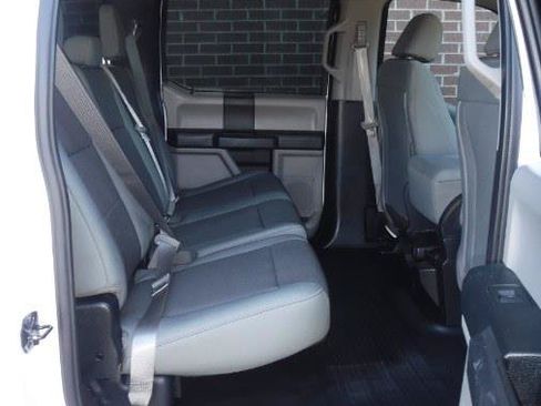 Used 2018 Ford F150 XL w/ Equipment Group 101A Mid AWD/4WD image 15