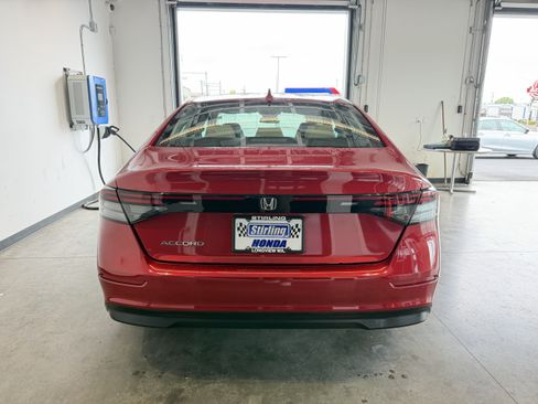 Used 2024 Honda Accord LX image 4