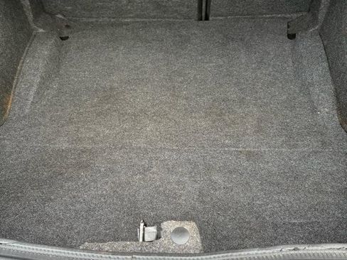 Used 2016 Dodge Challenger SXT image 12