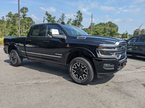 New 2025 RAM 2500 Limited AWD/4WD image 2