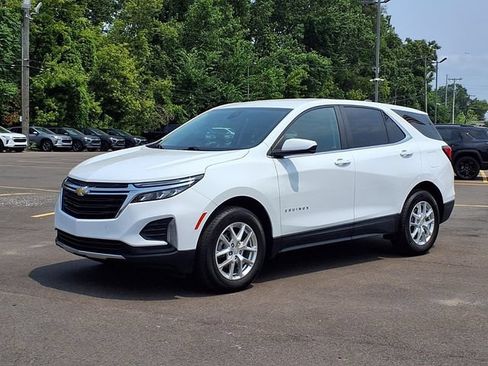 Used 2022 Chevrolet Equinox LT FWD image 1