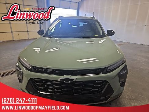 New 2026 Chevrolet Trax ACTIV w/ Driver Confidence Package FWD image 3