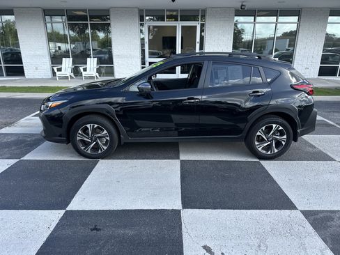 Used 2025 Subaru Crosstrek 2.5i Premium AWD/4WD image 1