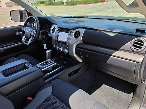 Used 2018 Toyota Tundra SR5 image 5