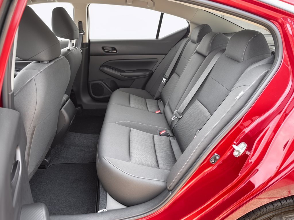 New 2026 Nissan Altima 2.5 SV FWD image 25