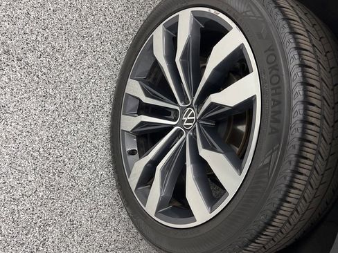 Used 2021 Volkswagen Atlas SE image 7