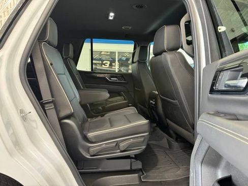 Used 2025 GMC Yukon Elevation w/ LPO, Floor Liner Package AWD/4WD image 15