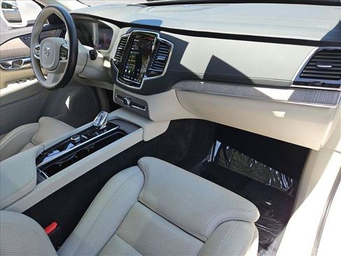 Used 2024 Volvo XC90 T8 Ultimate w/ Lounge Package AWD/4WD image 30