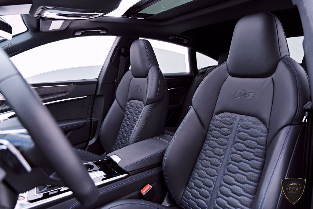 Used 2025 Audi RS 7 Performance AWD/4WD image 62