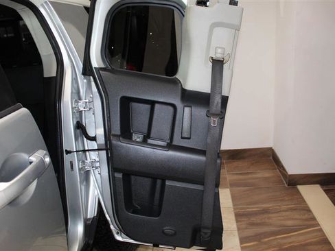 Used 2007 Toyota FJ Cruiser 2WD image 29