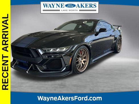 Used 2025 Ford Mustang GT Premium w/ GT Performance Package RWD image 1
