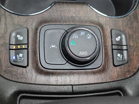 Used 2023 GMC Acadia Denali AWD/4WD image 29