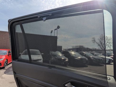 Used 2021 Volkswagen Atlas SEL Premium image 29