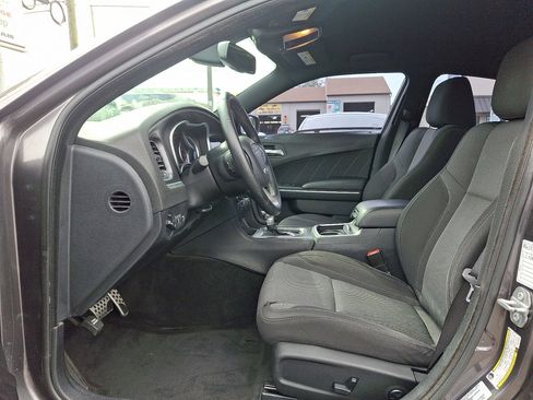 Used 2016 Dodge Charger SXT image 13