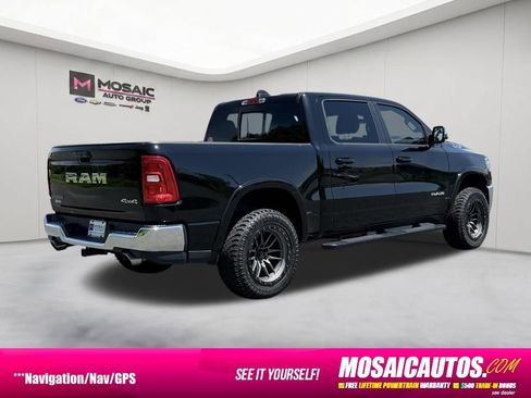 Used 2025 RAM 1500 Laramie AWD/4WD image 7
