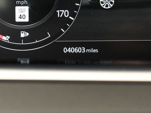 Used 2020 Land Rover Range Rover Evoque SE AWD/4WD image 13
