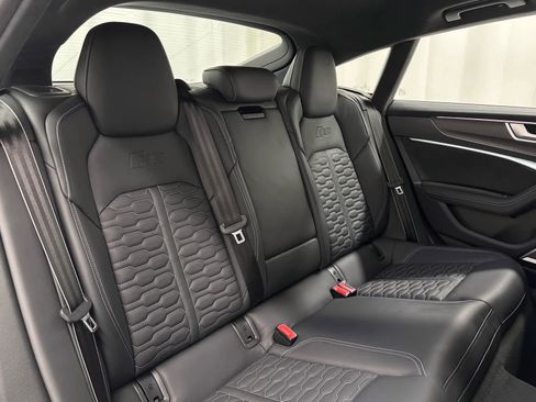 Used 2023 Audi RS 7 Sportback w/ Carbon Optic Package AWD/4WD image 21