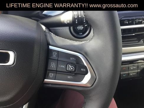 Certified 2025 Jeep Compass Limited AWD/4WD image 22