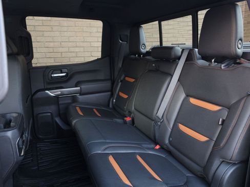 Used 2019 GMC Sierra 1500 AT4 w/ AT4 Premium Package AWD/4WD image 18