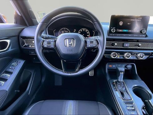 Certified 2025 Honda Civic Sport image 6