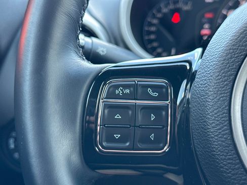 Used 2014 SRT Viper SRT-10 image 25