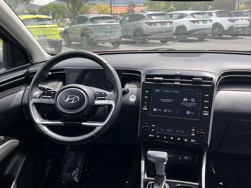Certified 2022 Hyundai Tucson SEL w/ Convenience Package AWD/4WD image 24