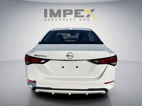 Used 2025 Nissan Sentra SV FWD image 4
