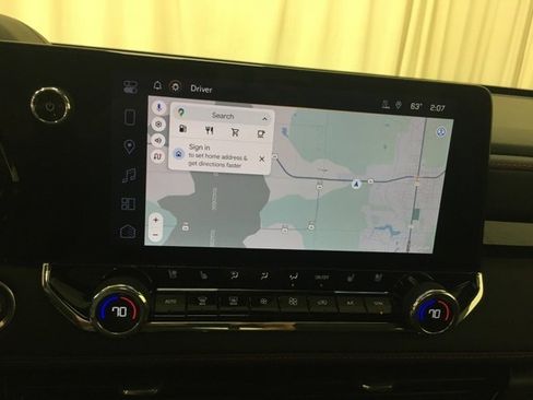 Used 2025 Chevrolet Colorado Z71 w/ Technology Package image 27