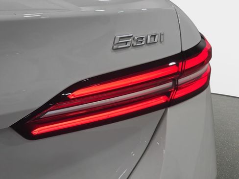 Used 2026 BMW 530i 530i w/ M Sport Package image 30