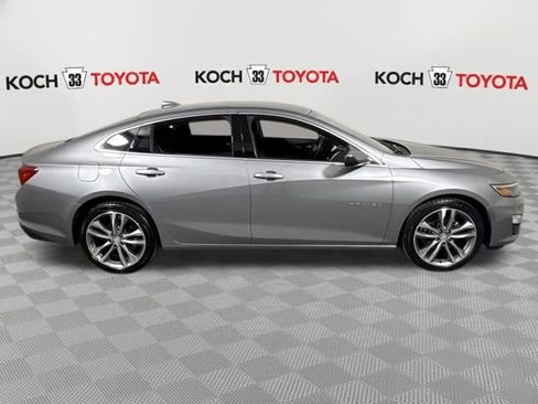 Used 2023 Chevrolet Malibu LT image 9
