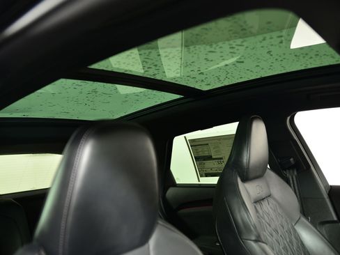 New 2025 Audi SQ5 Premium Plus image 12
