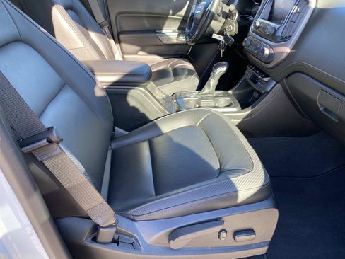 Used 2022 GMC Canyon AT4 w/ Trailering Package image 21