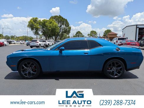 Used 2020 Dodge Challenger SXT w/ Blacktop Package RWD image 6