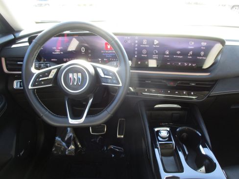 Used 2025 Buick Envision Sport Touring AWD/4WD image 14