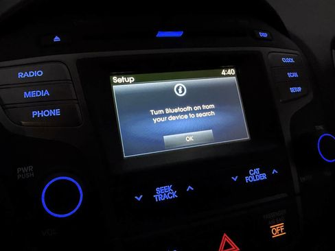 Used 2015 Hyundai Tucson SE image 22