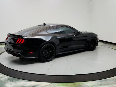 Used 2022 Ford Mustang GT Premium w/ Equipment Group 401A image 5