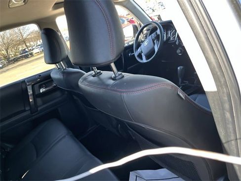 Used 2020 Toyota 4Runner Venture image 35