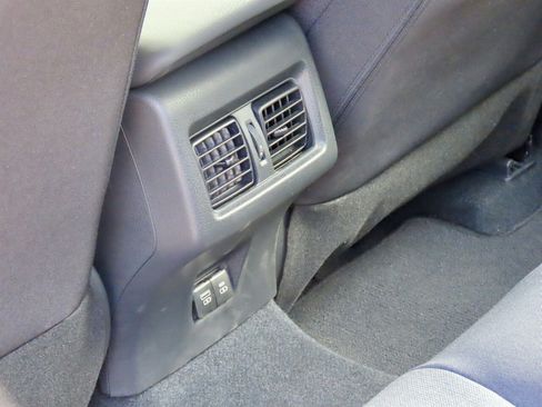 Used 2025 Toyota Camry LE FWD image 11