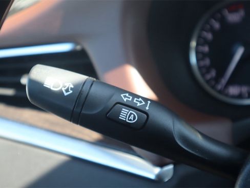 Used 2020 Buick Enclave Avenir w/ Avenir Technology Package image 15