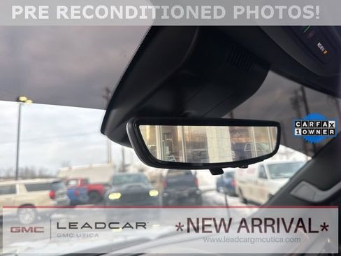 Used 2024 GMC Sierra 2500 AT4 w/ AT4 Premium Plus Package image 17