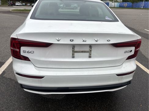 Used 2024 Volvo S60 B5 Core w/ Climate Package AWD/4WD image 4