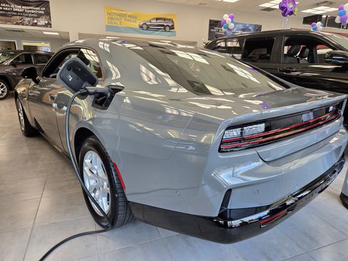 New 2025 Dodge Charger R/T w/ Sun & Sound Package image 3