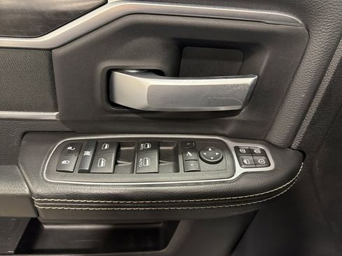 Used 2024 RAM 2500 Big Horn AWD/4WD image 15
