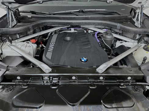 Certified 2024 BMW X6 xDrive40i image 32