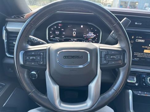 Used 2024 GMC Sierra 3500 Denali w/ Denali Reserve Package AWD/4WD image 17